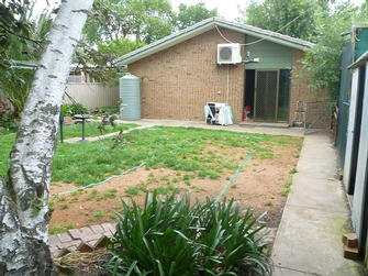 Ashley Davis - Lawn Before Mount Barker 2