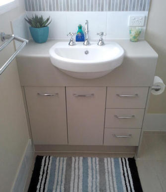 Colin Casswell - Bathroom Cleaning