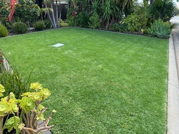 Luke & Melissa Kelly - Lawn Maintenance