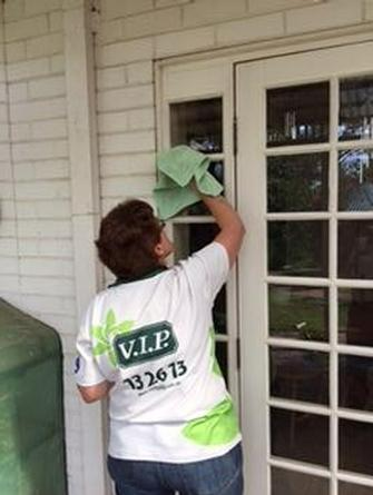 We clean your Windows Inside / Outside.

Clean your Flyscreens.

Clean all Tracks.

Wipe down all Framework.

Wipe all Window Sills.