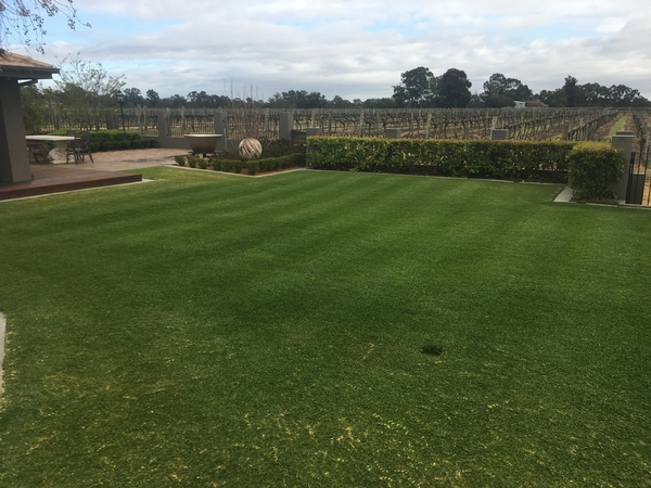 Robert Craddock - Kevin - lawn mowing & stripes