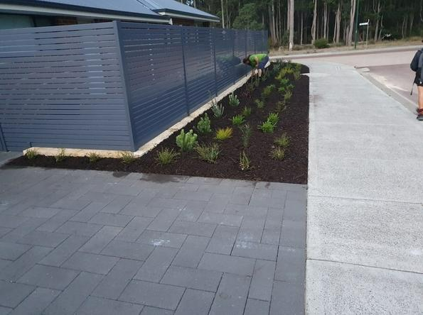 Shane Hermon - Garden Maintenance 5