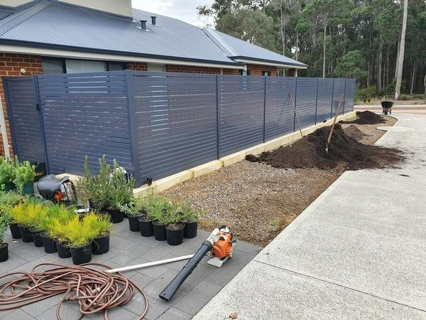 Shane Hermon - Garden Maintenance