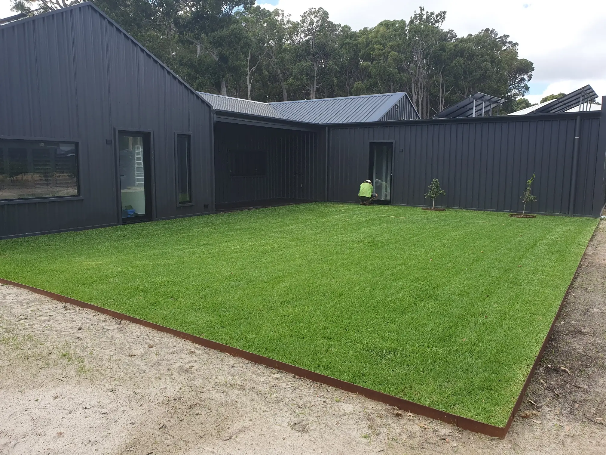 Shane Hermon - Lawn Maintence