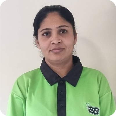 Asha Maheshwari - Profile Photo